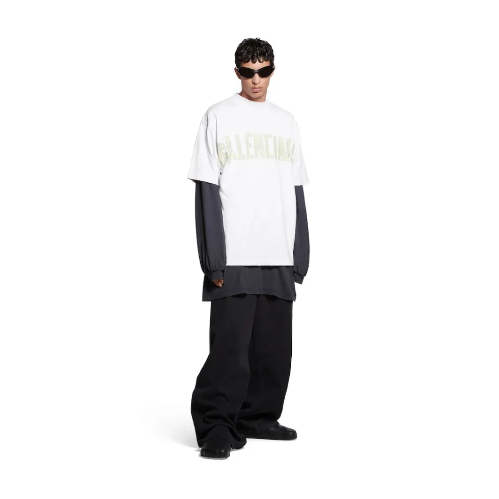 Balenciaga T-shirts | T-shirts>Tape Type T-shirt Medium Fit in White