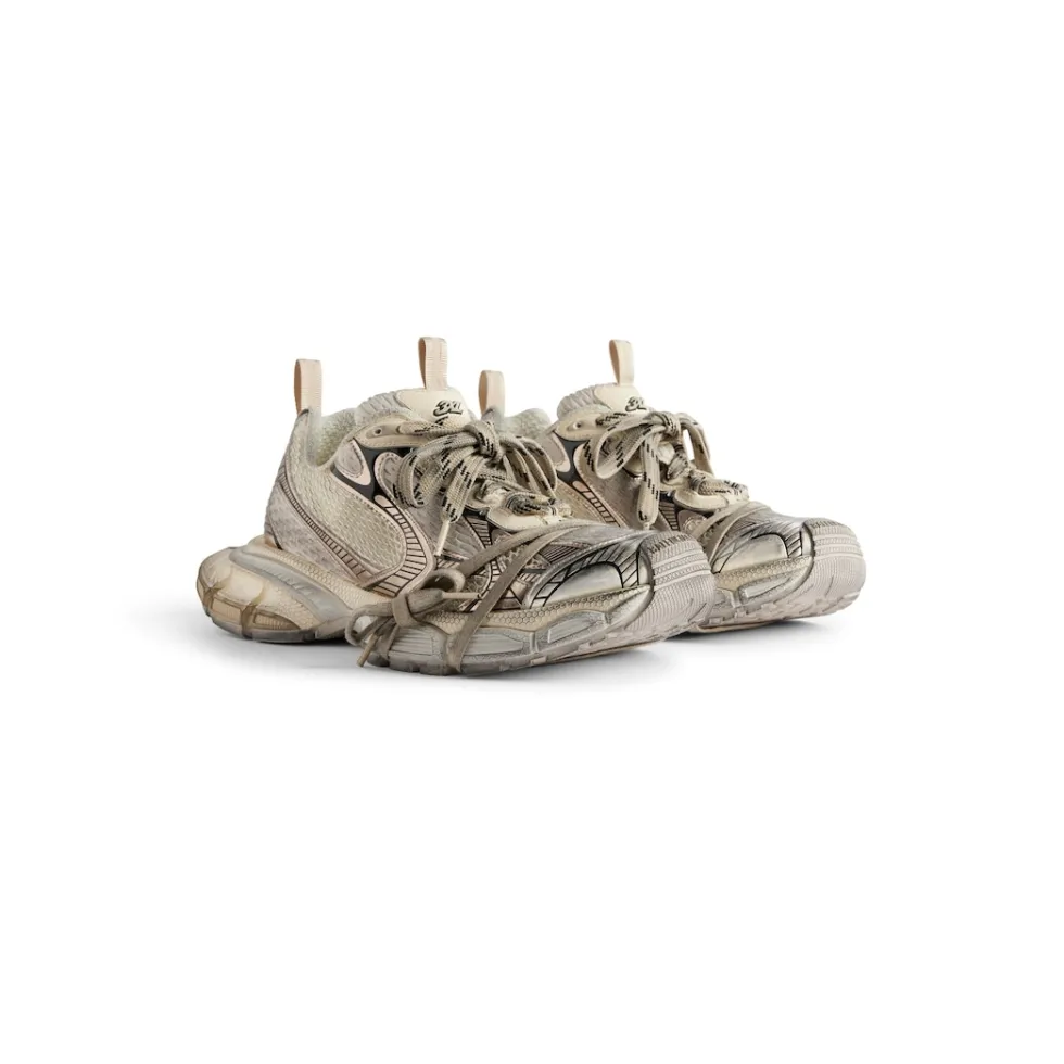 Balenciaga Sneakers>Women's 3xl Sneaker in Beige